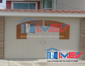 puertas-de-garaje-paneladas-industrias-metalicas-vilema-riobamba-ecuador-111