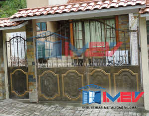 puertas-de-garaje-paneladas-industrias-metalicas-vilema-riobamba-ecuador-31